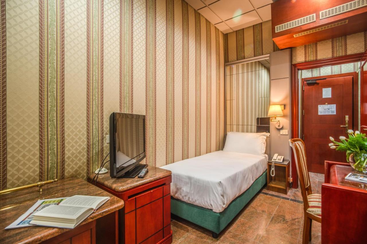Castro Pretorio Easy Rooms 로마 외부 사진