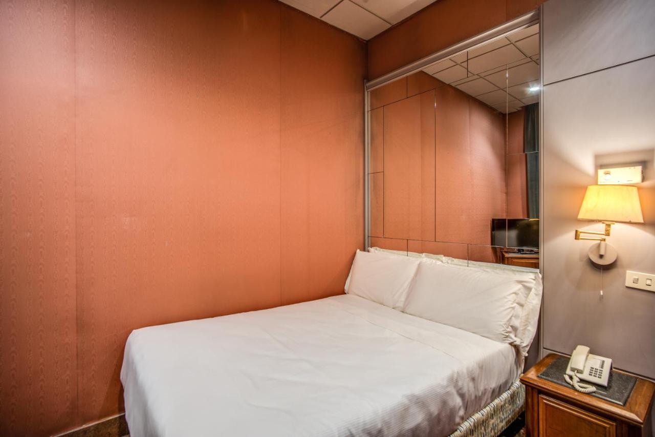 Castro Pretorio Easy Rooms 로마 외부 사진